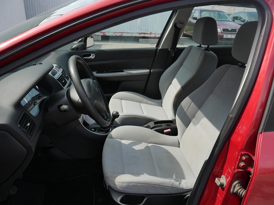 Peugeot 307 1.4i 