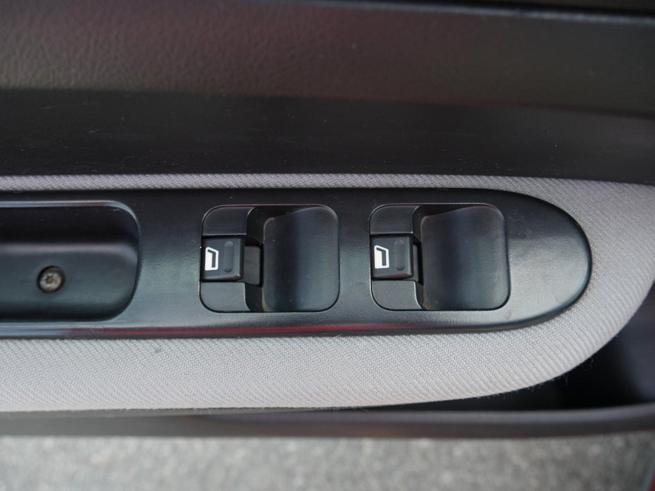 Peugeot 307 1.4i 