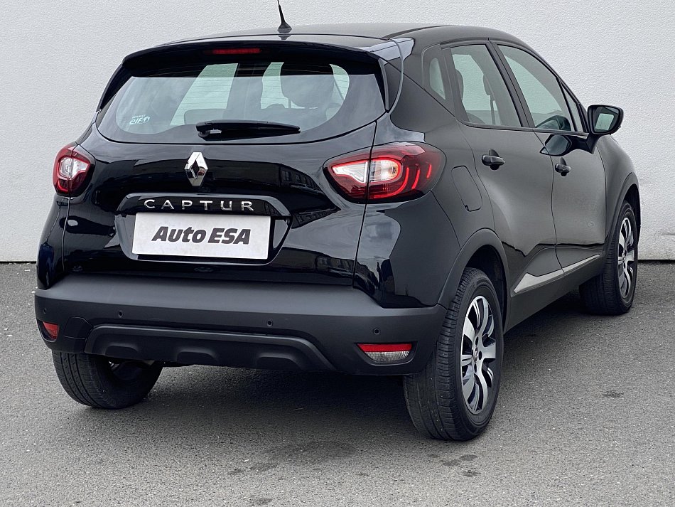 Renault Captur 0.9 TCe Experience