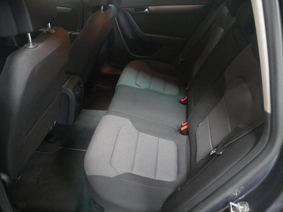 Volkswagen Passat 2.0 TDI  4x4