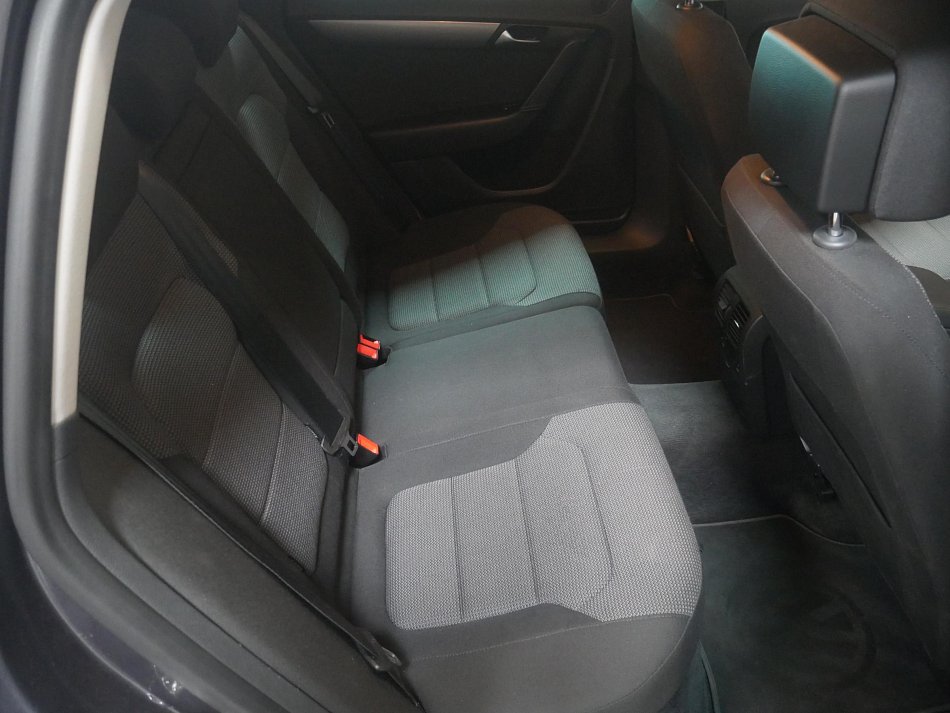 Volkswagen Passat 2.0 TDI  4x4