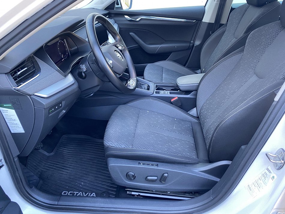 Škoda Octavia IV 2.0 TDi Style