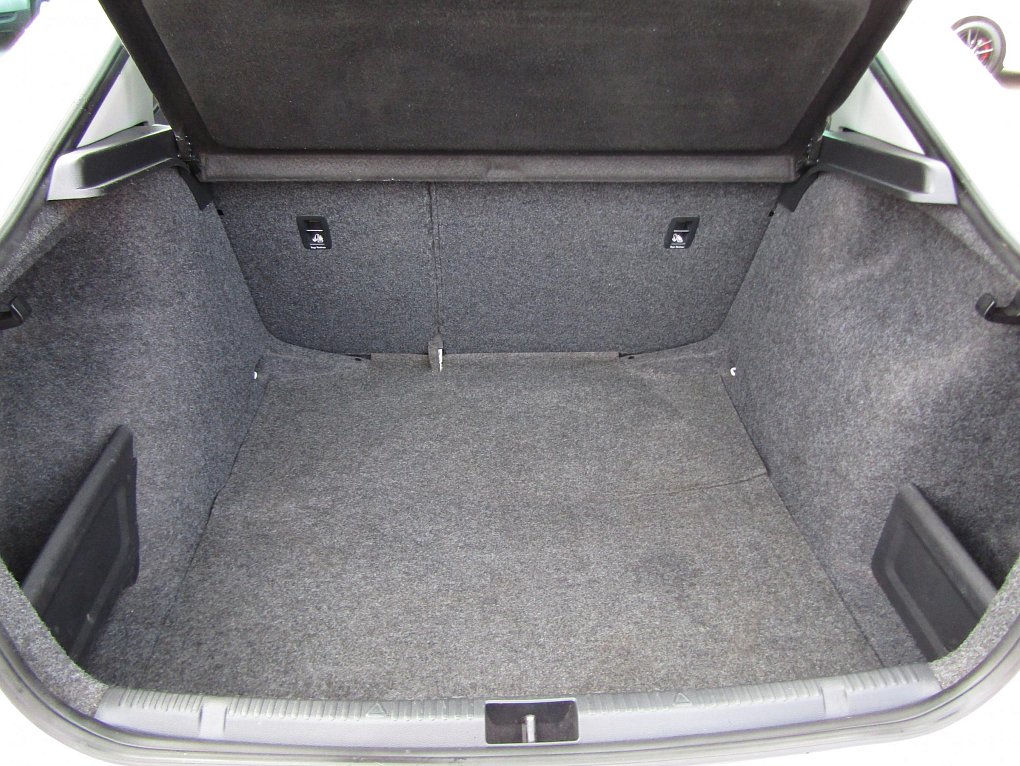 Škoda Rapid 1.6 TDi Sport