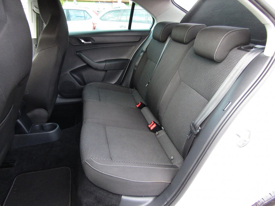 Škoda Rapid 1.6 TDi 