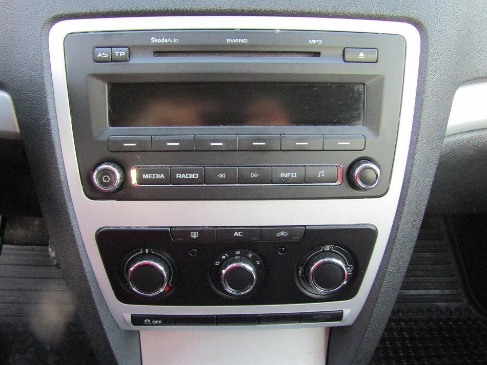 Škoda Octavia II 1.4 TSI Ambiente