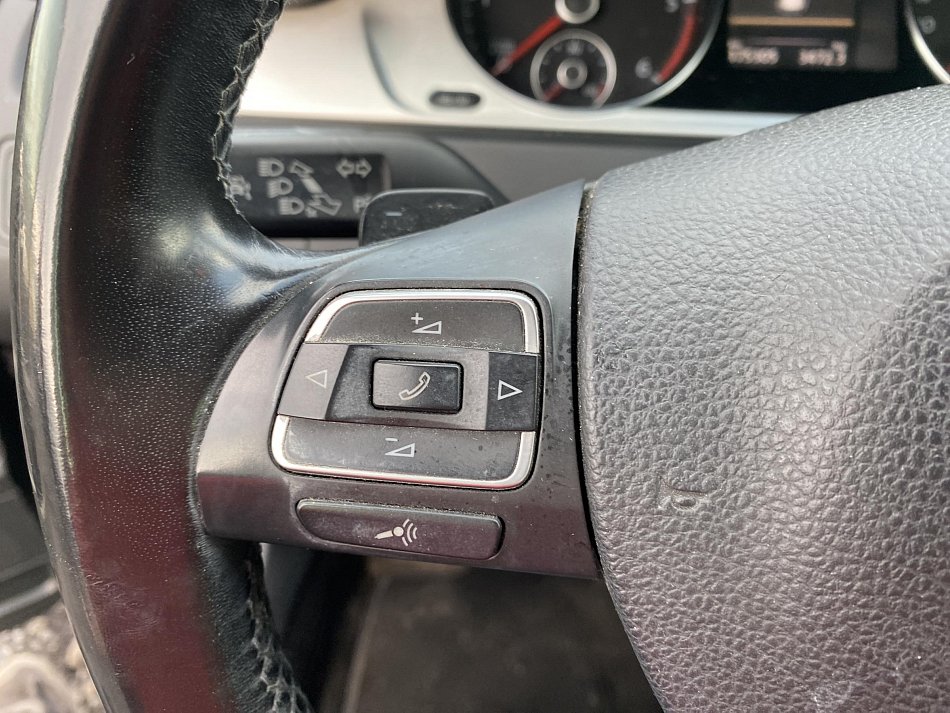 Volkswagen Passat 2.0TDI  4x4