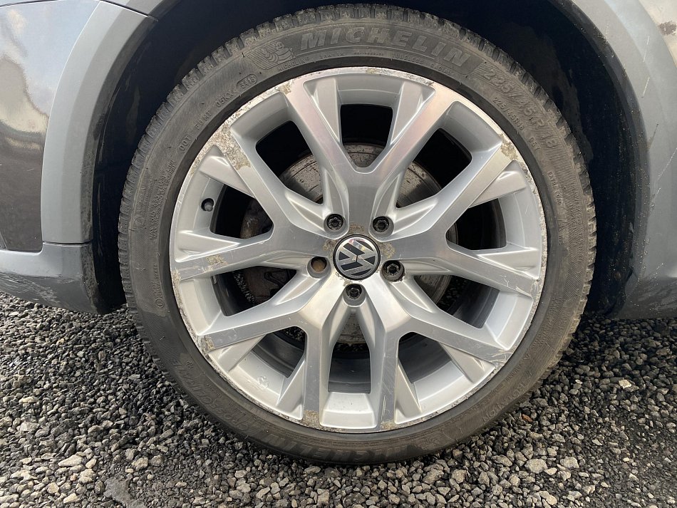 Volkswagen Passat 2.0TDI  4x4