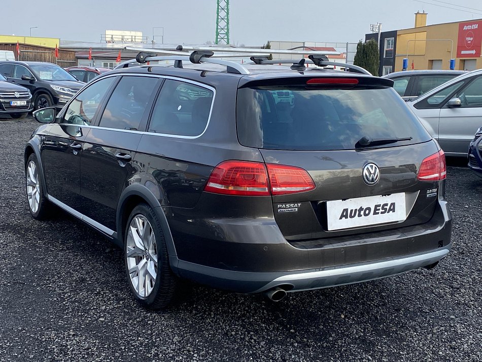 Volkswagen Passat 2.0TDI  4x4