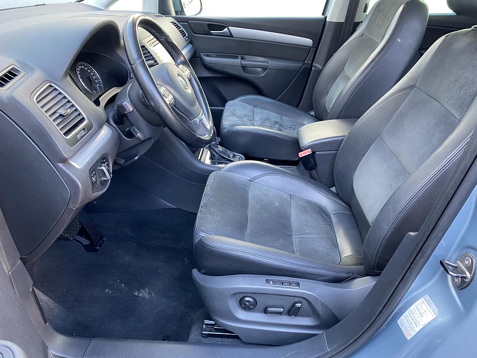 Volkswagen Sharan 2.0 TDi Highline