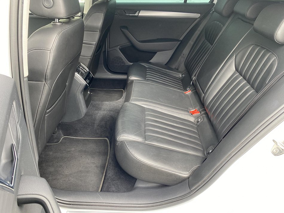 Škoda Superb III 2.0 TDi Style