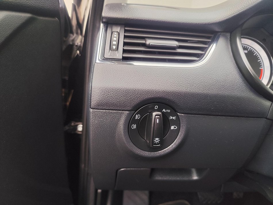 Škoda Octavia III 2.0TDi Style