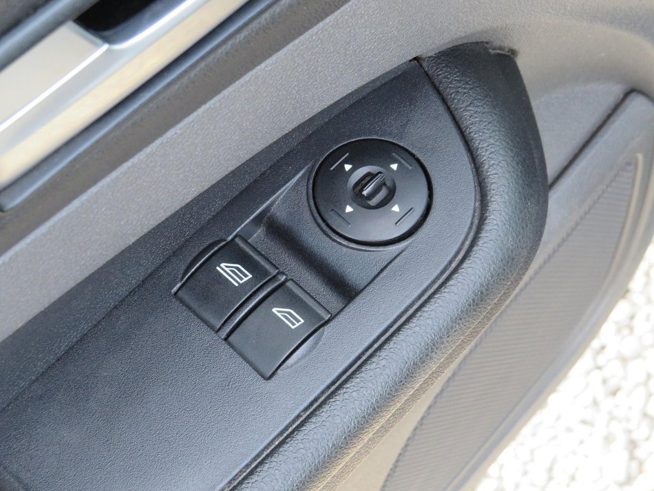 Ford Focus 1.6i 