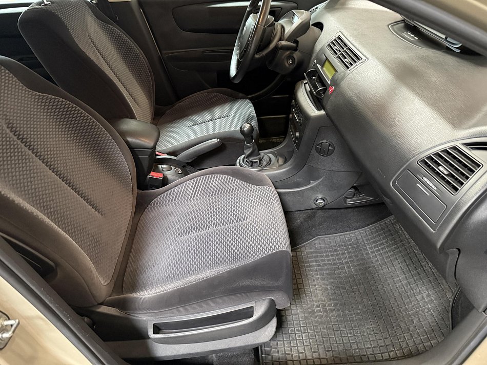 Citroën C4 1.6 16v 
