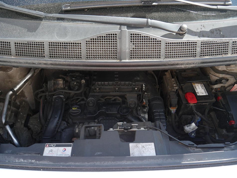 Citroën Jumpy 1.6HDi  L2 6míst