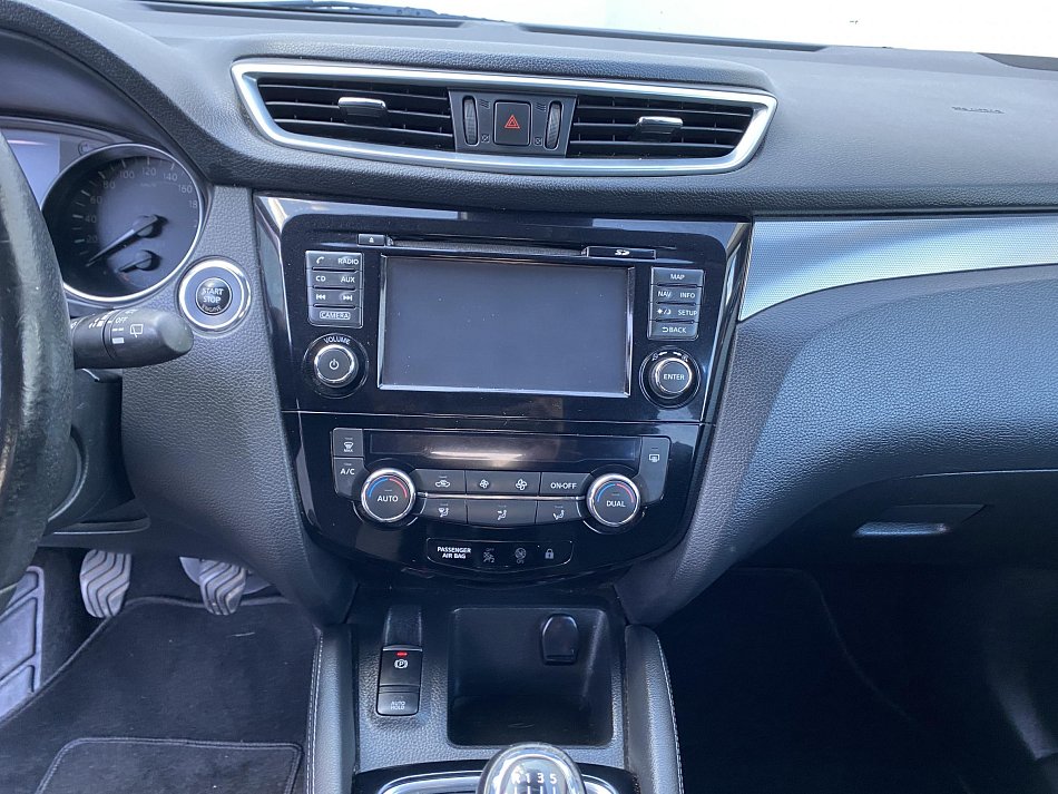 Nissan Qashqai 1.2 DiG-T N-Connecta