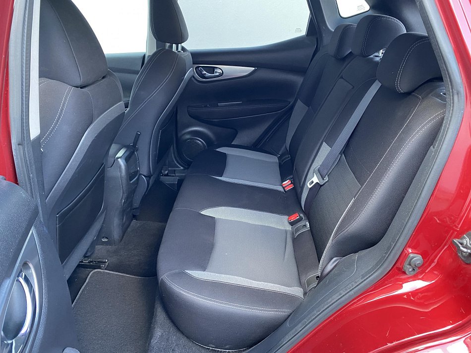 Nissan Qashqai 1.2 DiG-T N-Connecta