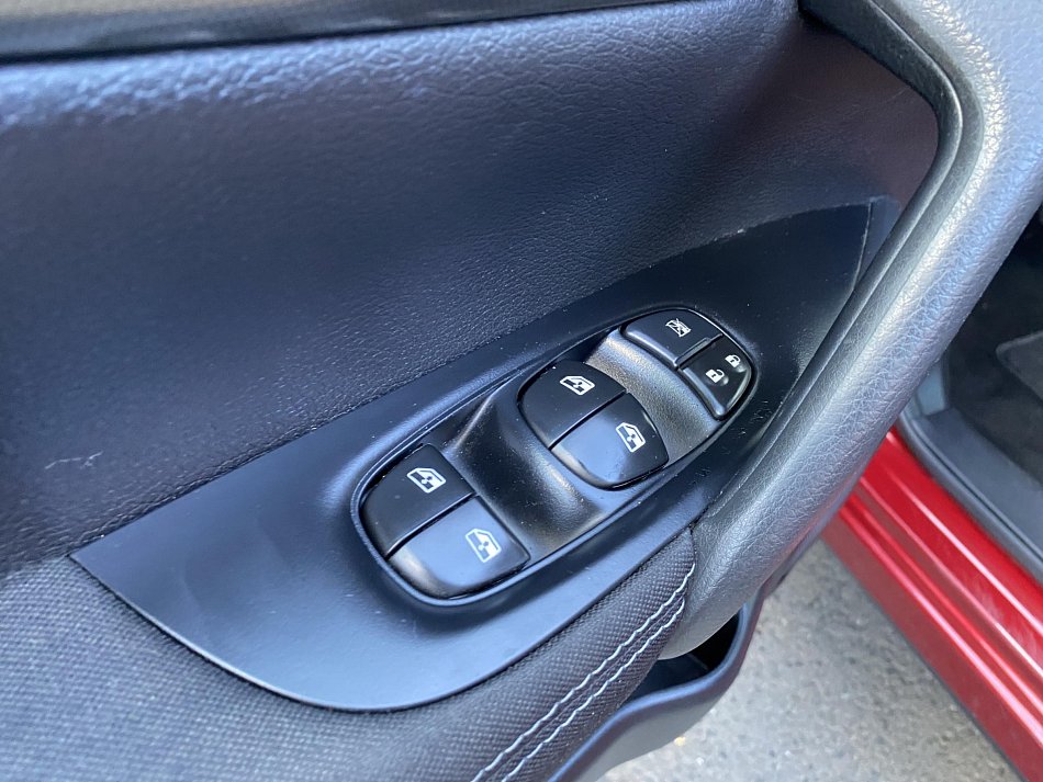 Nissan Qashqai 1.2 DiG-T N-Connecta