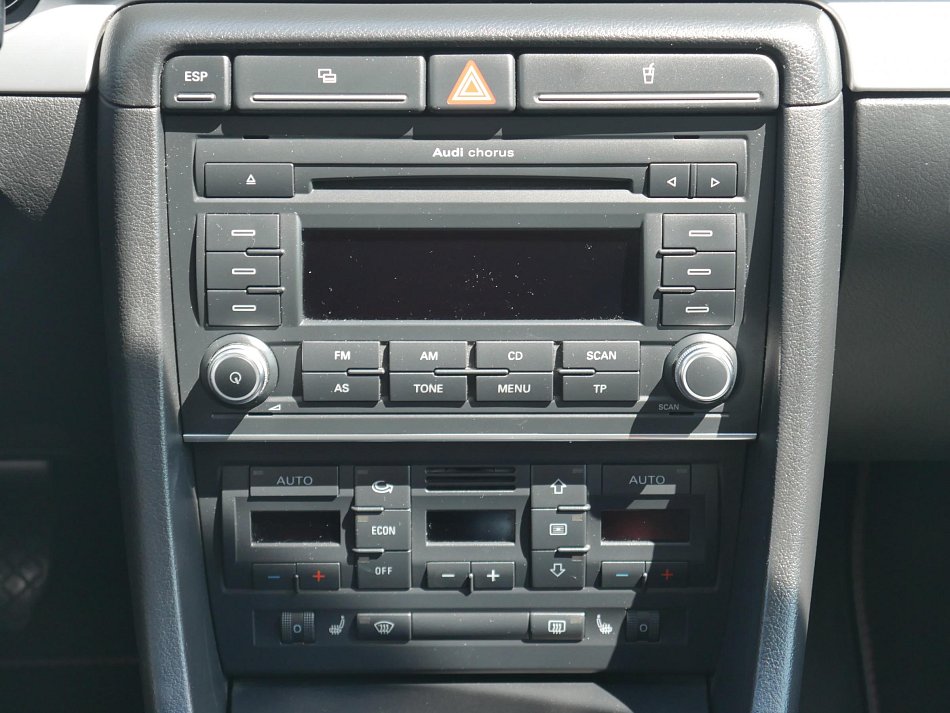 Audi A4 2.0i 