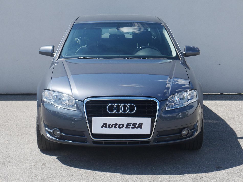 Audi A4 2.0i 