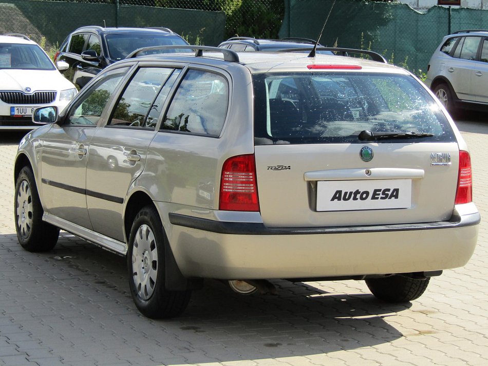 Škoda Octavia 1.6 i 