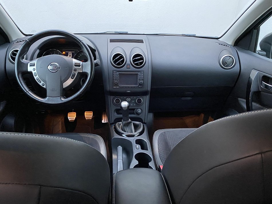 Nissan Qashqai 1.6i Tekna