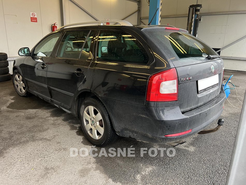 Škoda Octavia II 2.0 TDi Elegance 4x4