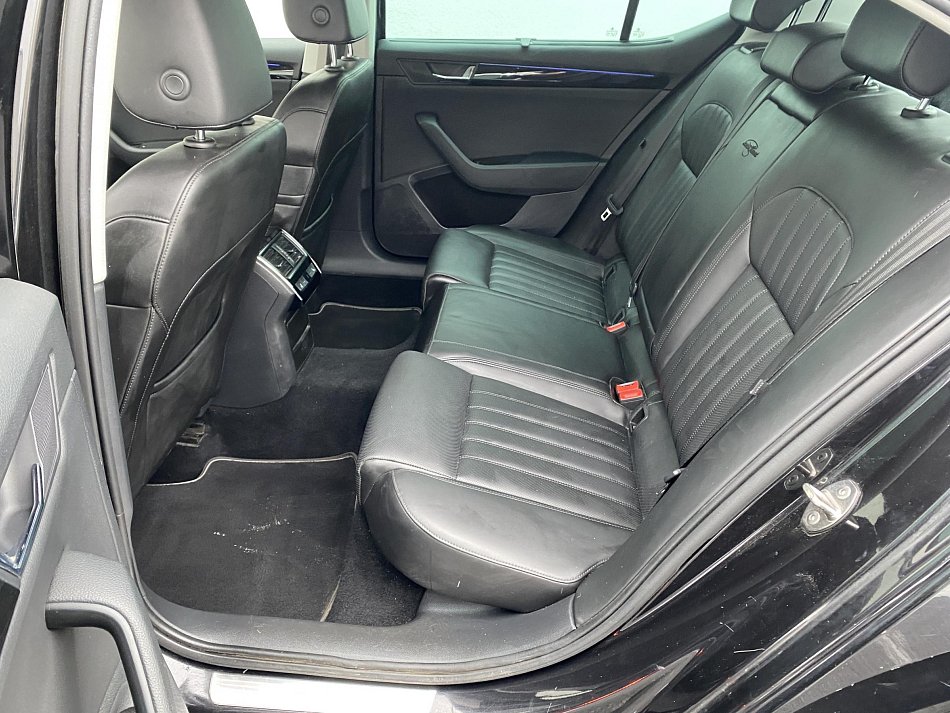 Škoda Superb III 2.0TDI L&K 4x4