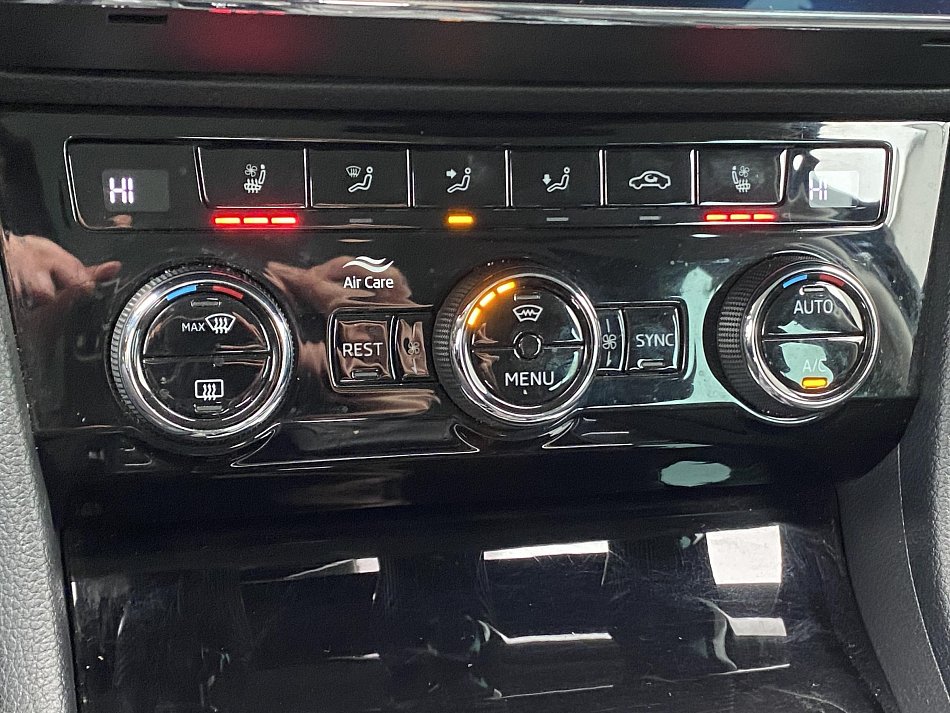 Škoda Superb III 2.0TDI L&K 4x4