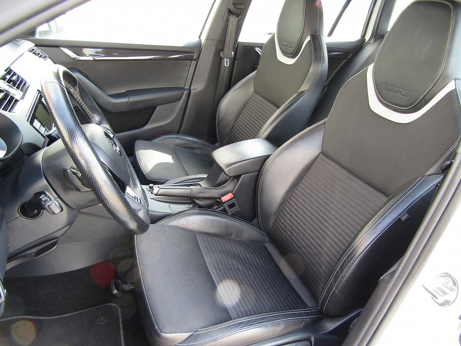 Škoda Octavia III 2.0 TSi RS