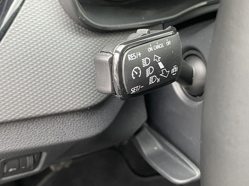 Škoda Kamiq 1.0 TSi Ambition Plus