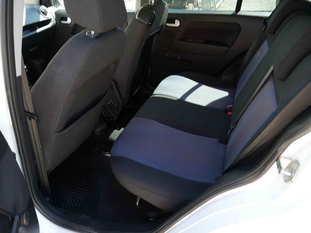 Ford Fusion 1.4i 