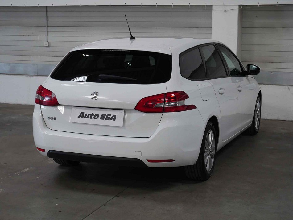 Peugeot 308 1.5HDi 