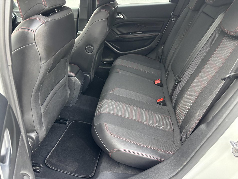 Peugeot 308 1.5 HDi GT Line