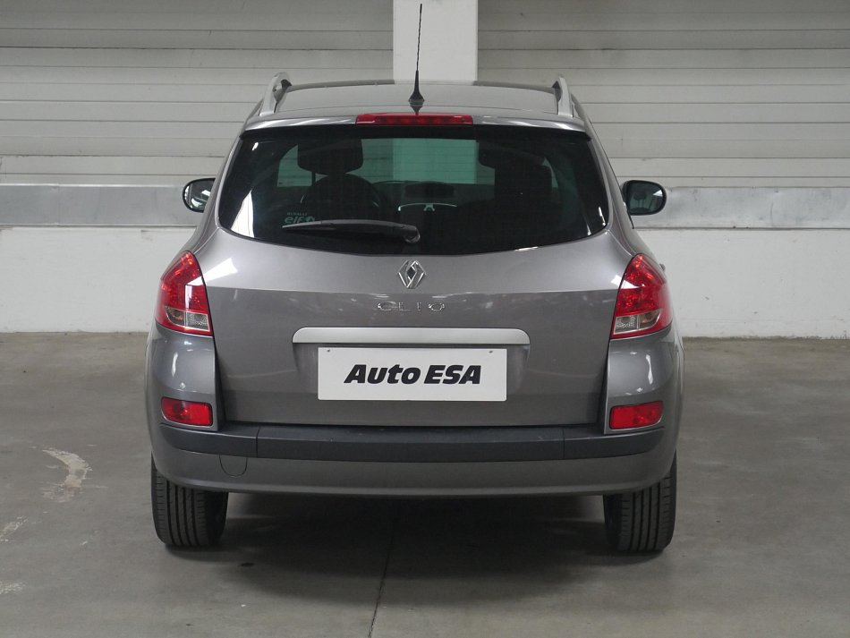 Renault Clio 1.2i 