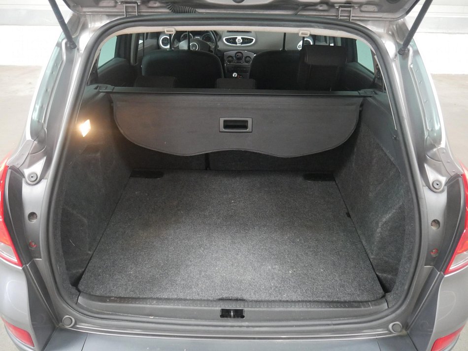 Renault Clio 1.2i 