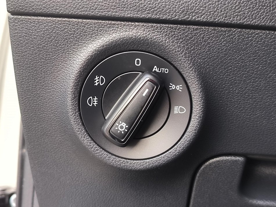 Škoda Karoq 1.6 TDi Ambition