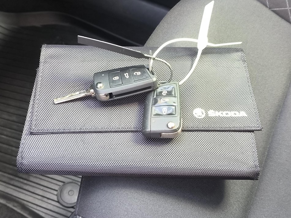 Škoda Karoq 1.6 TDi Ambition