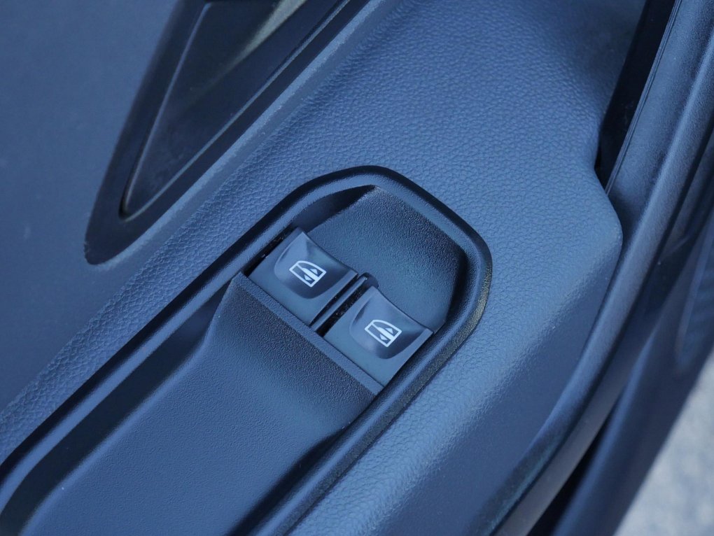 Dacia Duster 1.6i Access