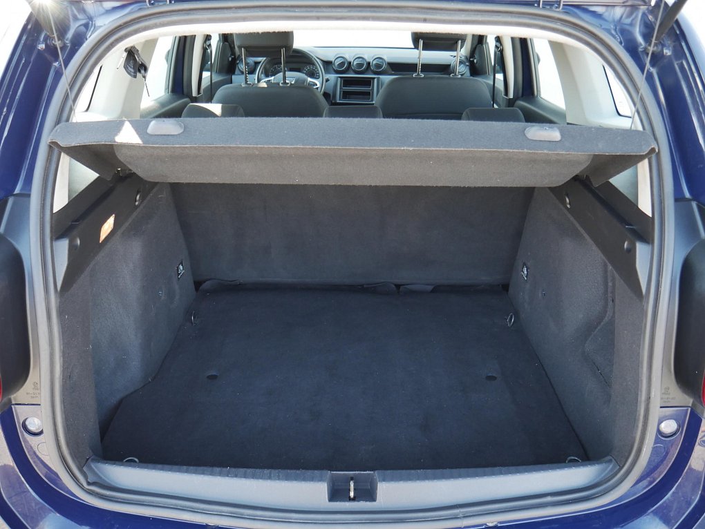 Dacia Duster 1.6i Access