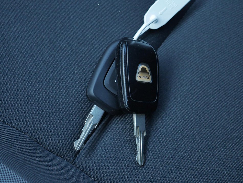 Dacia Duster 1.6i Access