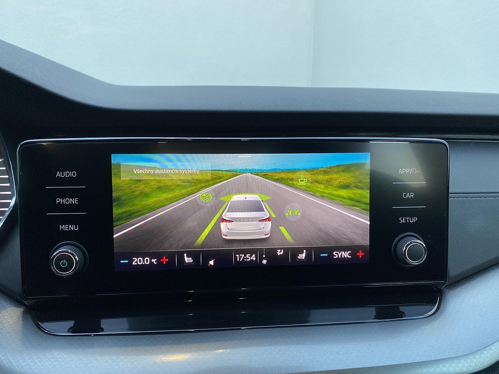 Škoda Octavia IV 1.0 e-TEC Ambition