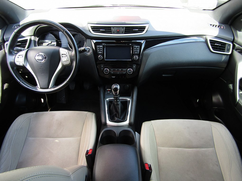 Nissan Qashqai 1.2 DiG-T Tekna