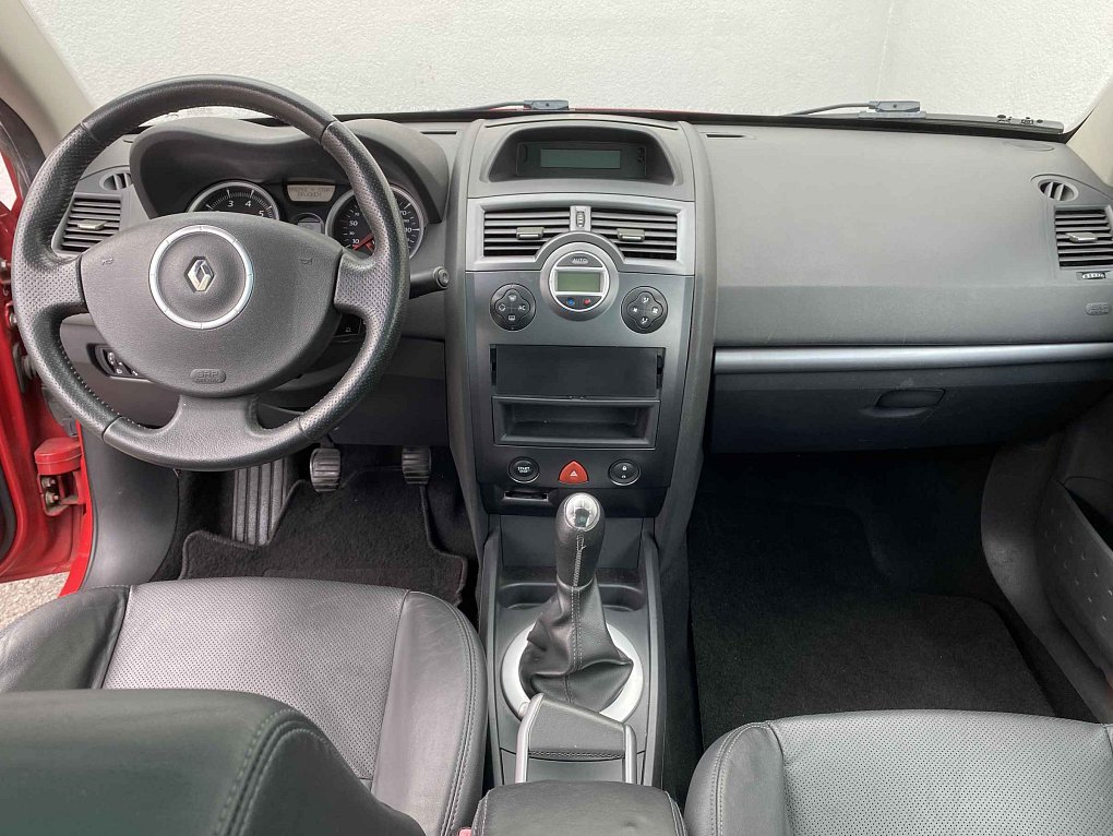 Renault Mégane 1.6i Dynamique CC
