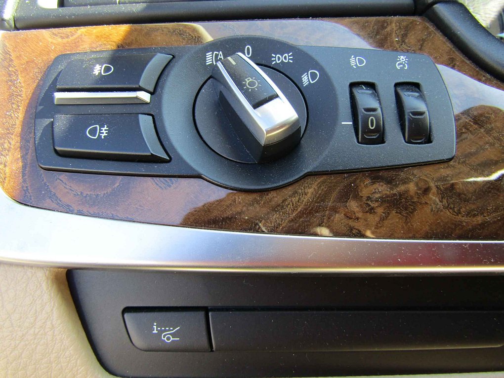 BMW Řada 5 3.0 i 