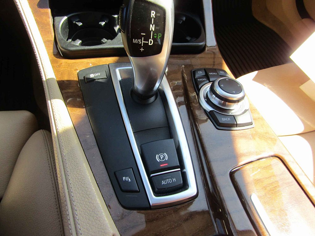 BMW Řada 5 3.0 i 