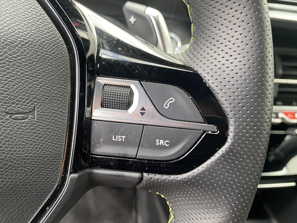 Peugeot 2008 1.2 PT GT