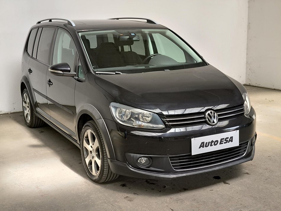 Volkswagen Touran 1.4 TSi CROSS