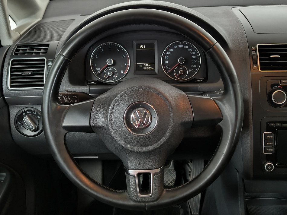 Volkswagen Touran 1.4 TSi CROSS