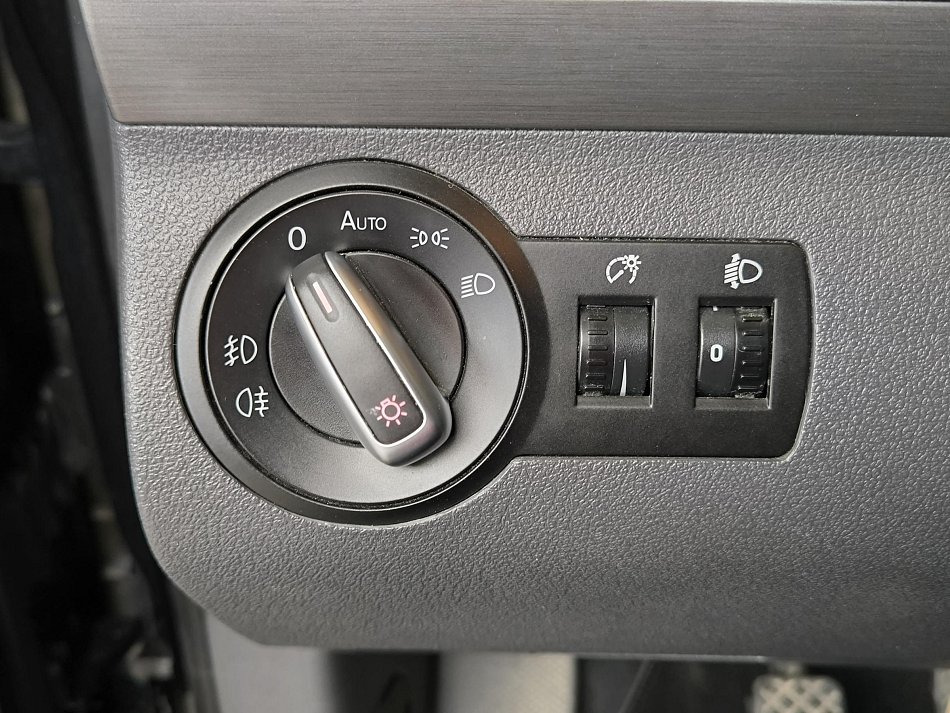 Volkswagen Touran 1.4 TSi CROSS