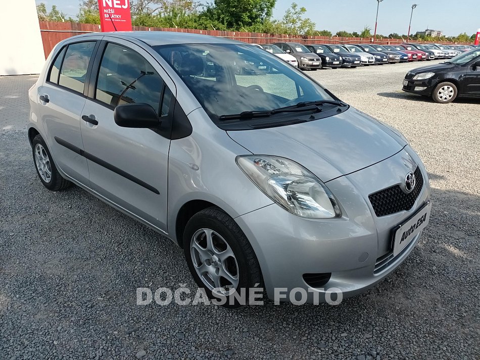 Toyota Yaris 1.0 VVT-i 